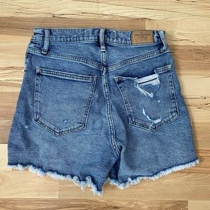 Abercrombie Distressed Curve Love Shorts